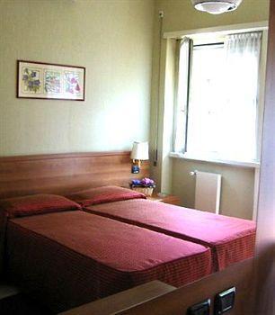 Hotel York 3*