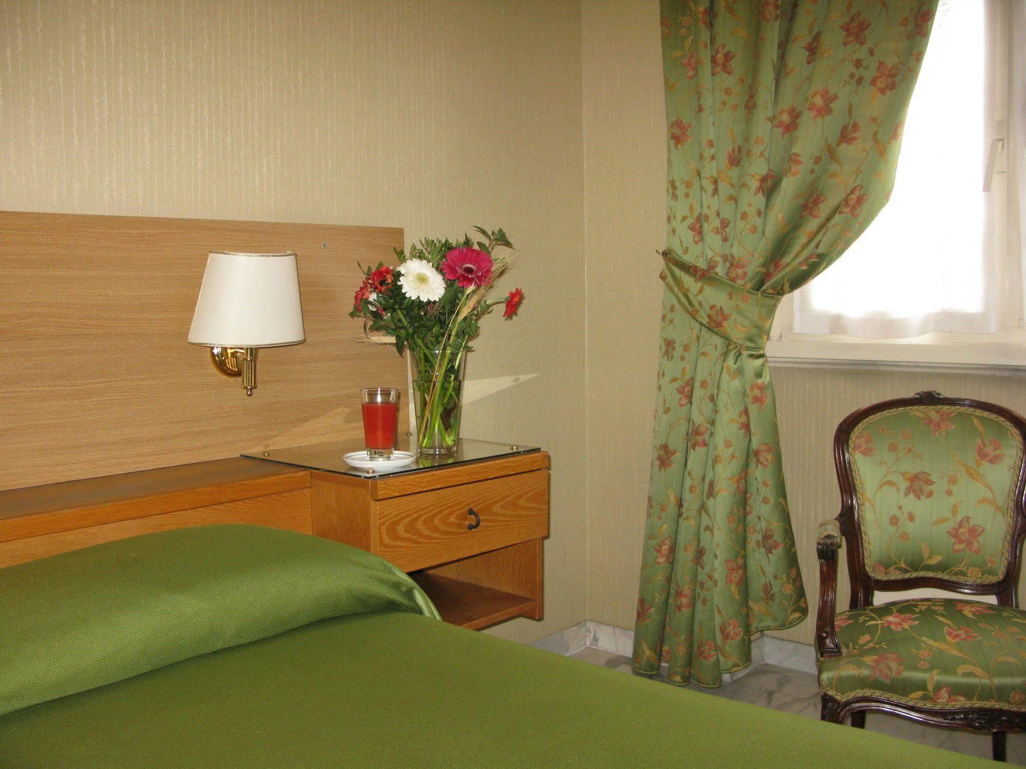 York Hotel